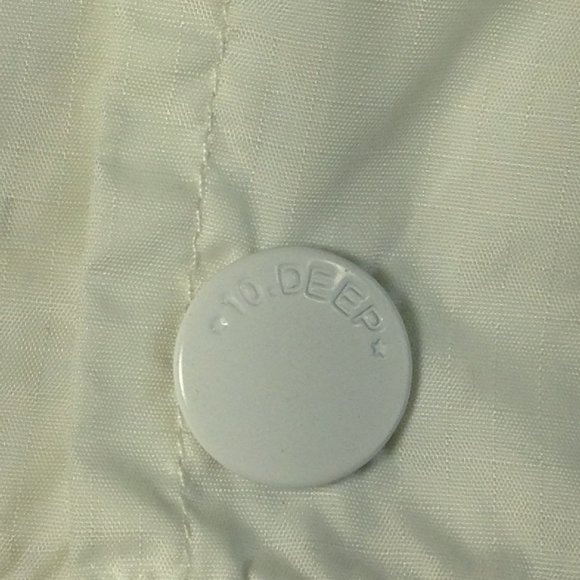 Men's 10 Deep Spell Out Nylon Jacket windbreaker White - Large - Used, Like New - Picture 8 of 11